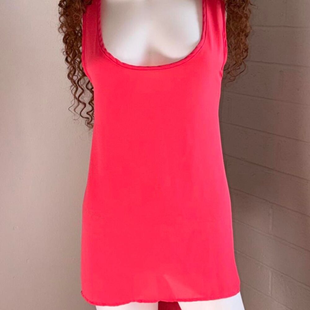 Liberty-love Women's Pink and Red Vest